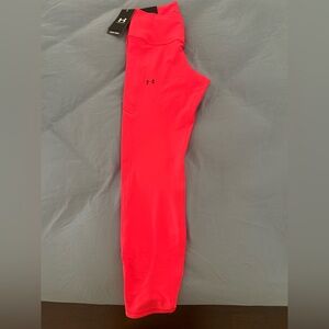NWT Under Armour Women’s Compression High Rise Ankle Leggings M Pink